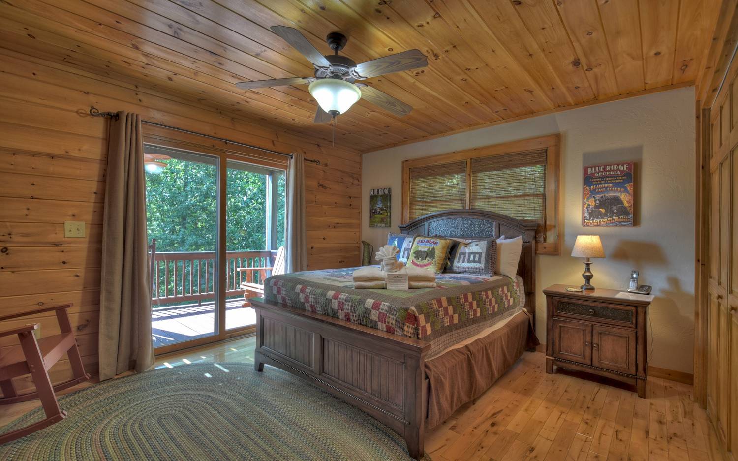 221 Deerfield Lane