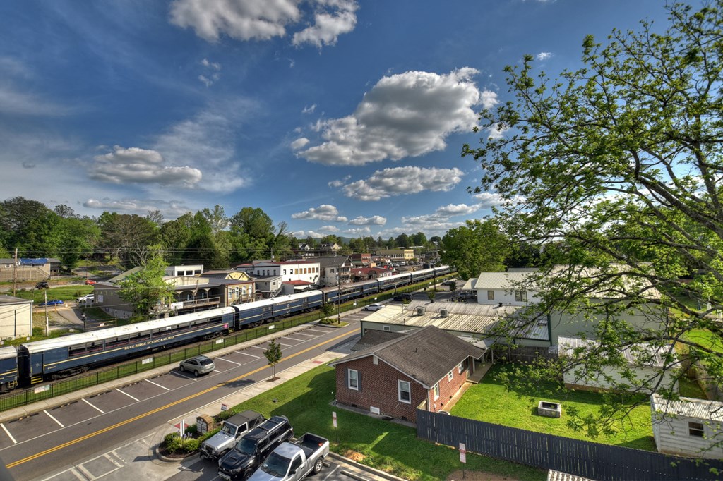 Unit 4A Blue Ridge Station