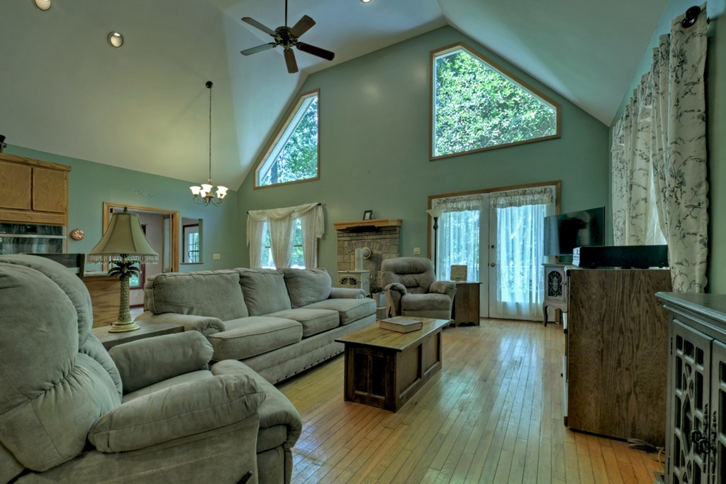 119 Wilson Way