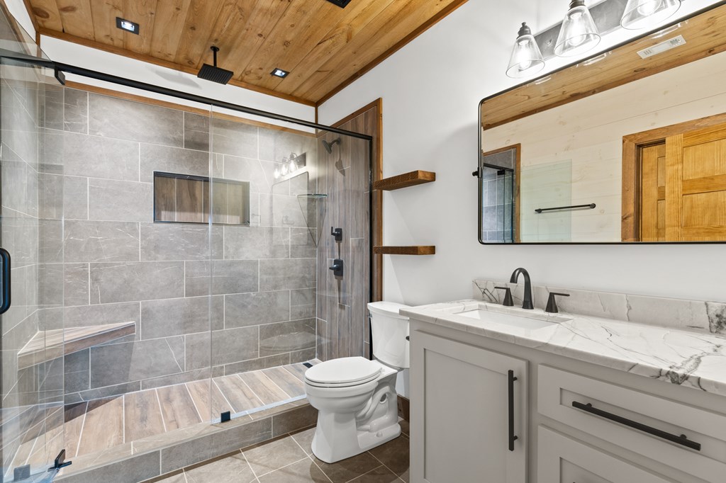 Lot 20 Blue Ridge Escape