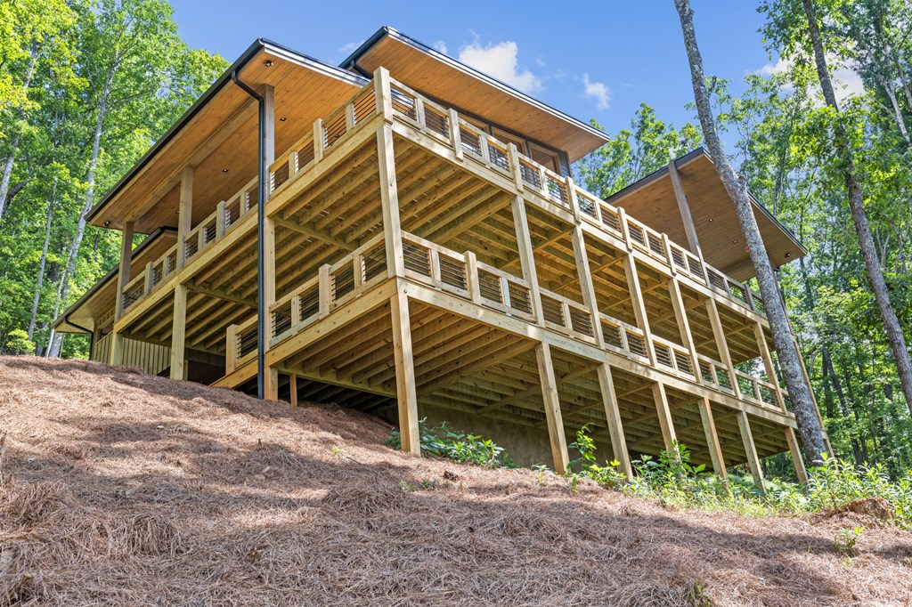 Lot 20 Blue Ridge Escape