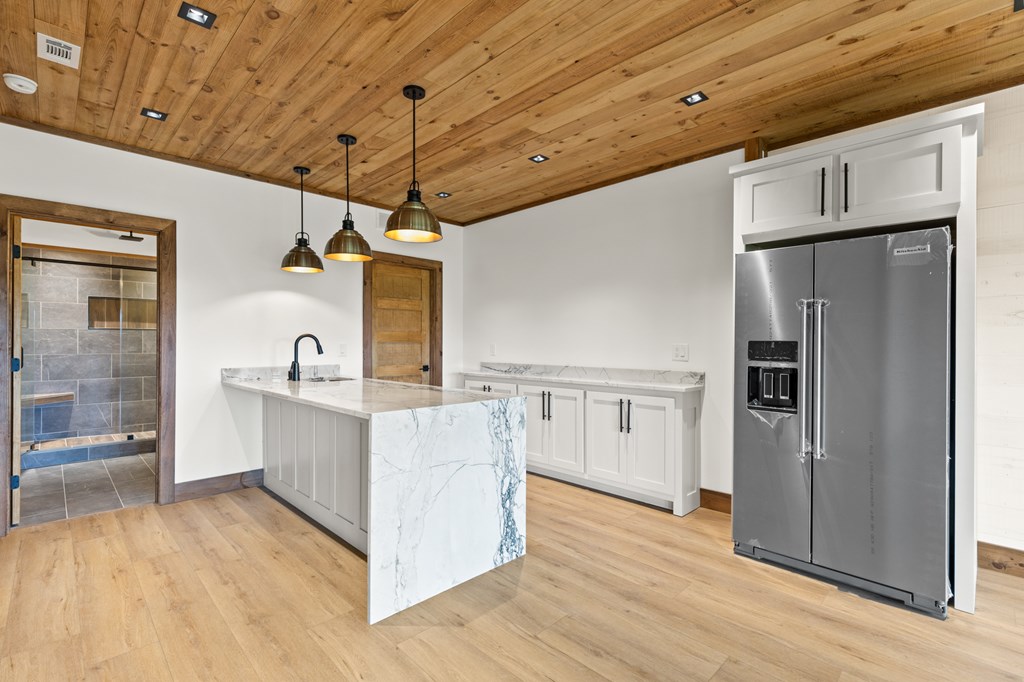 Lot 20 Blue Ridge Escape
