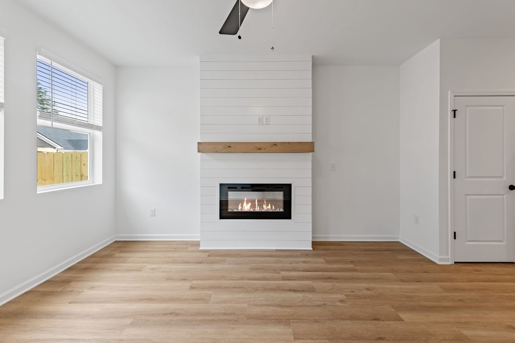 Unit 33 Grove Loop