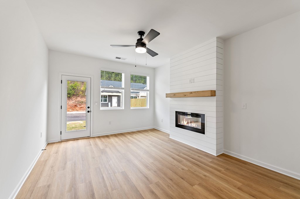 Unit 32 Grove Loop