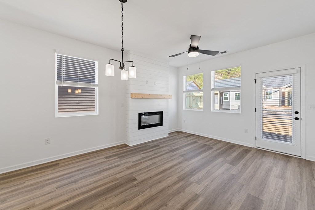 Unit 19 Grove Loop