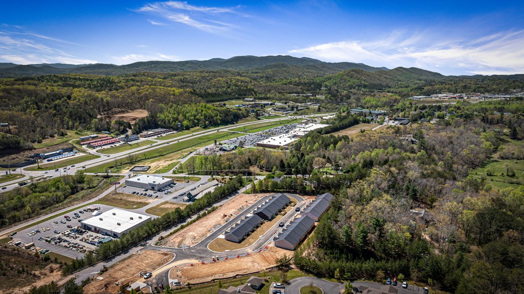Unit 19 Grove Loop