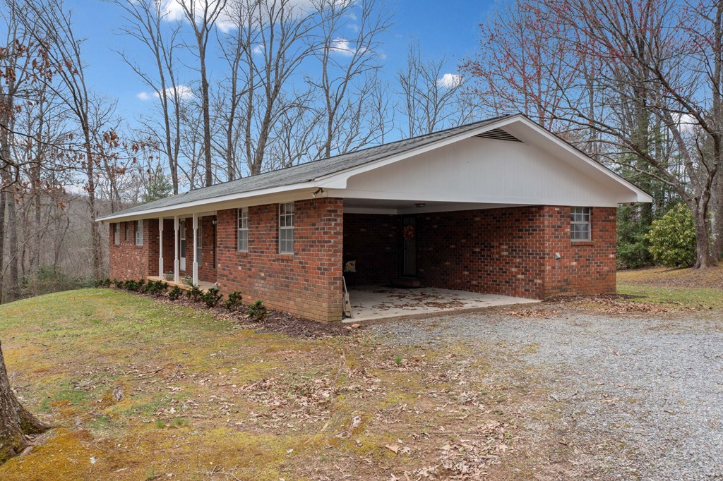 320 Old Hwy 2