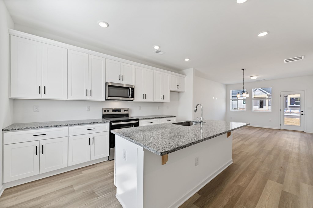 Unit 32 Grove Loop, Blue Ridge