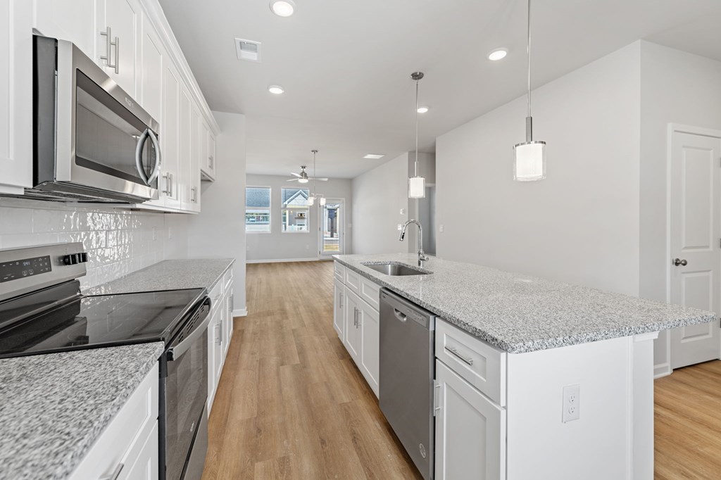 Unit 32 Grove Loop, Blue Ridge