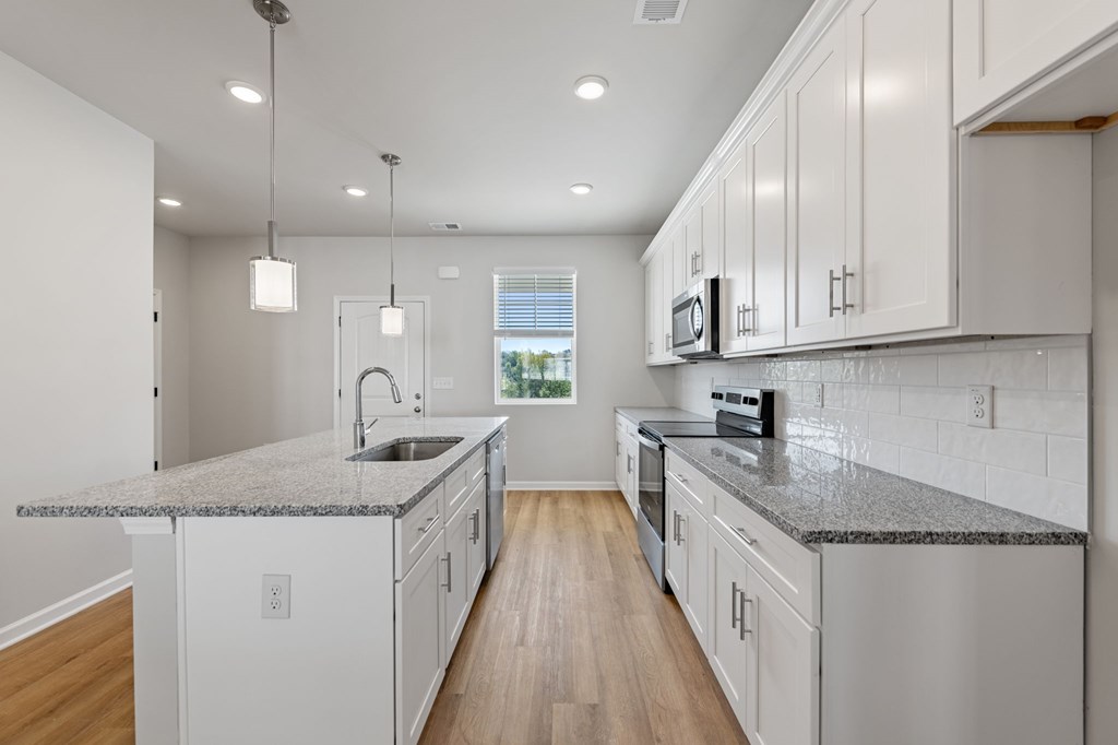 Unit 32 Grove Loop, Blue Ridge