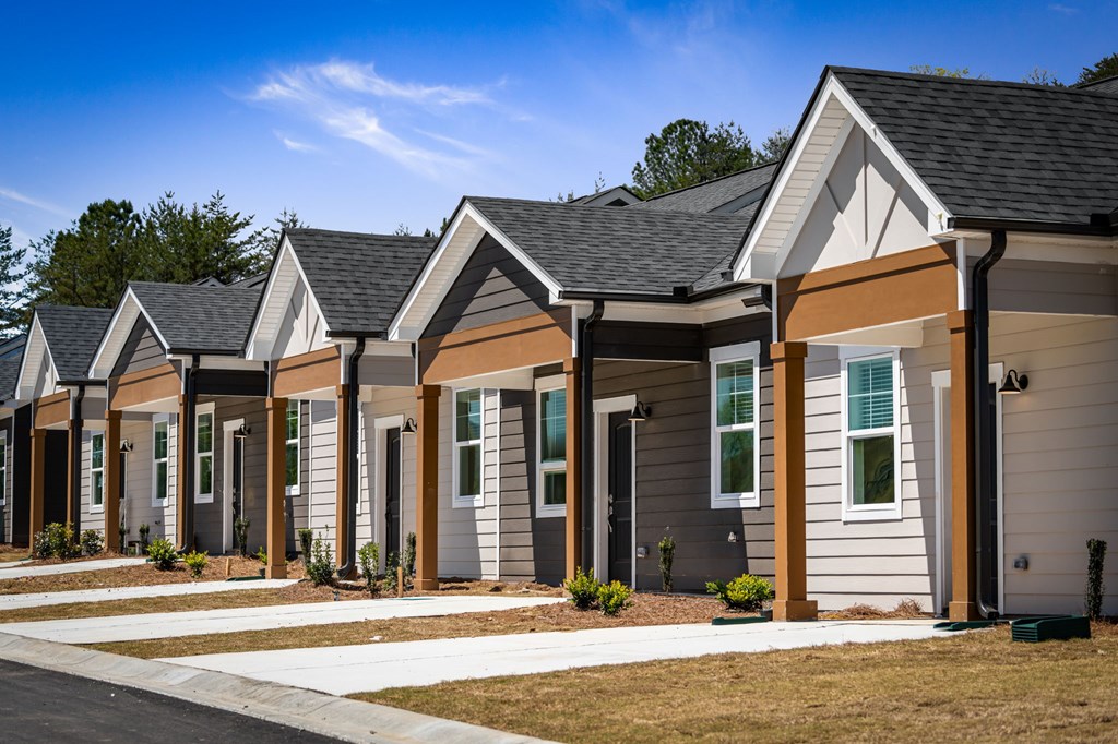 Unit 32 Grove Loop, Blue Ridge