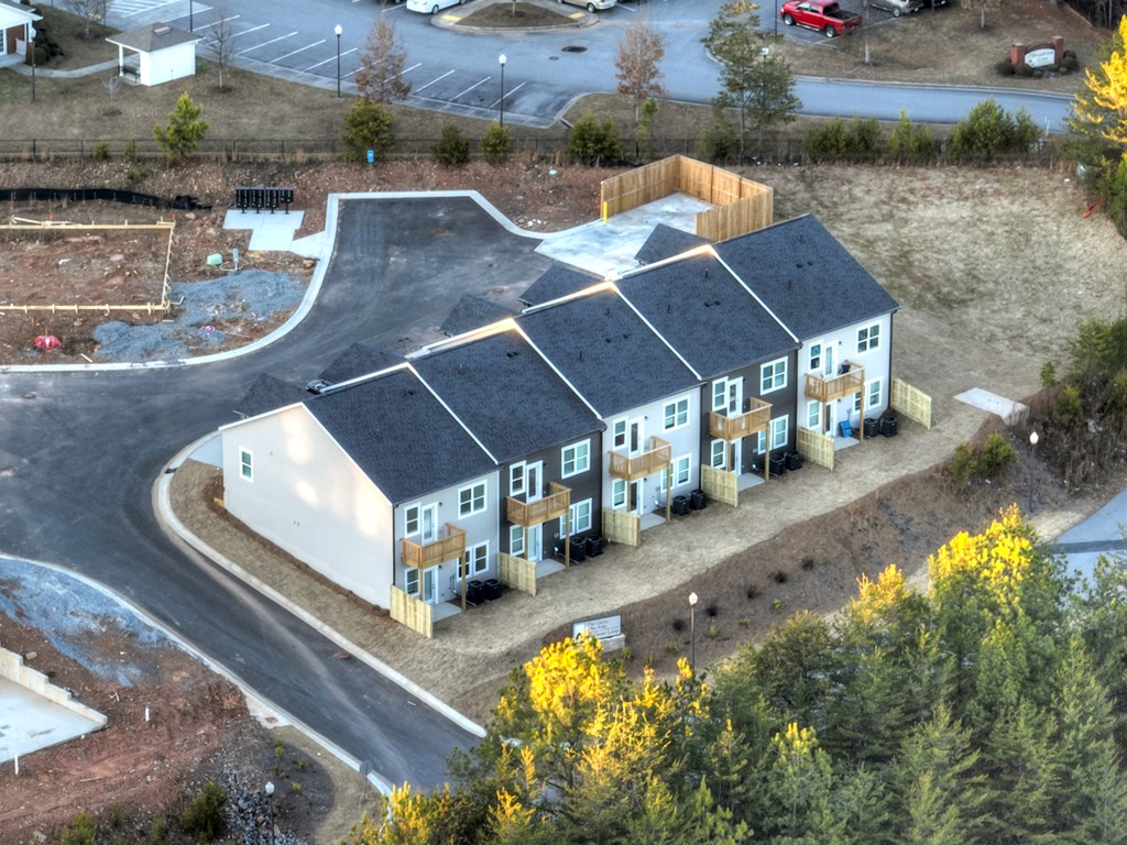 Unit 17 Grove Loop, Blue Ridge