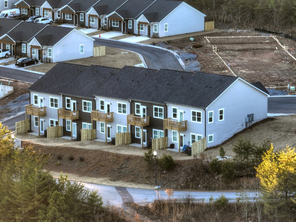 Unit 17 Grove Loop, Blue Ridge