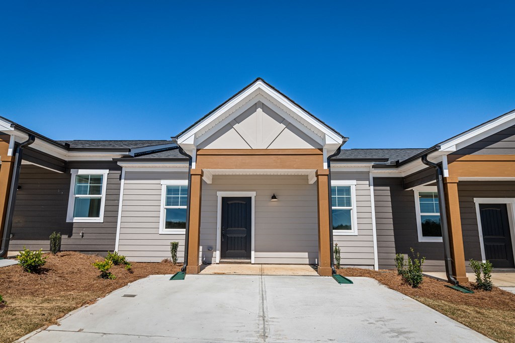 Unit 17 Grove Loop, Blue Ridge