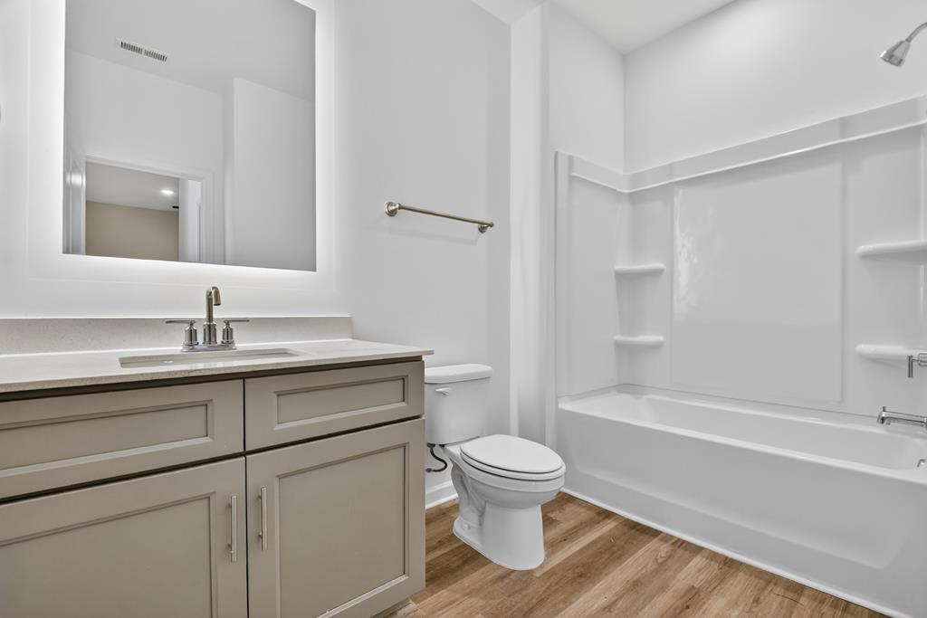 Unit 17 Grove Loop, Blue Ridge