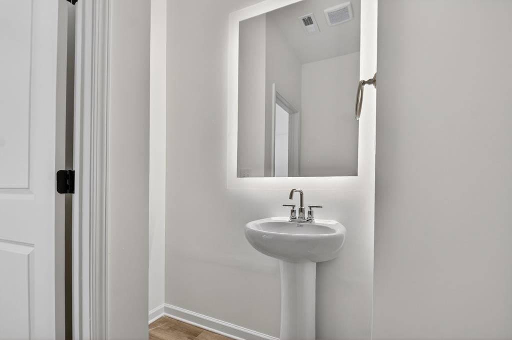 Unit 17 Grove Loop, Blue Ridge