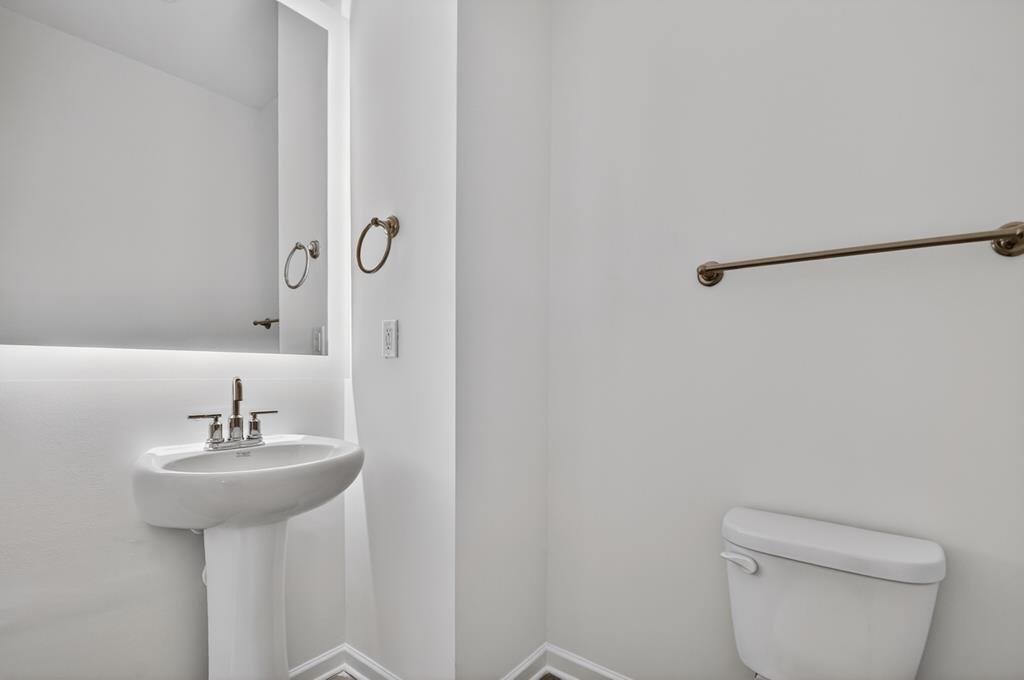 Unit 17 Grove Loop, Blue Ridge