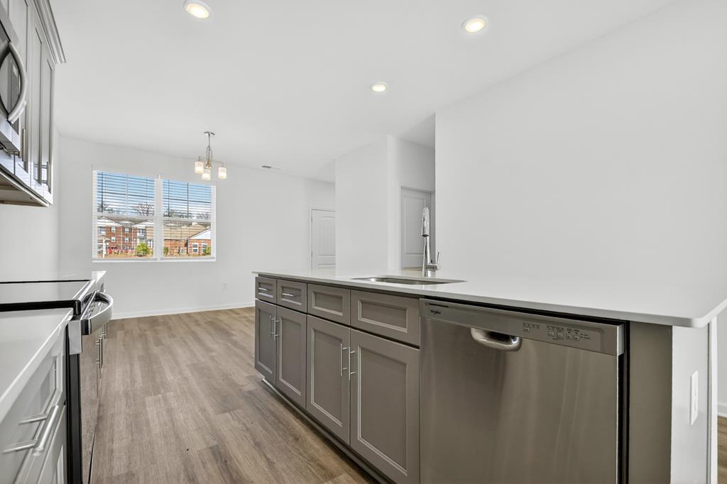 Unit 17 Grove Loop, Blue Ridge