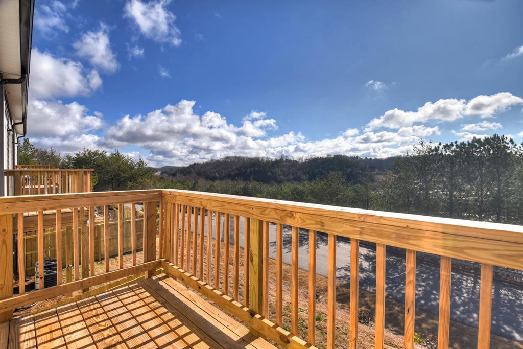 Unit 17 Grove Loop, Blue Ridge