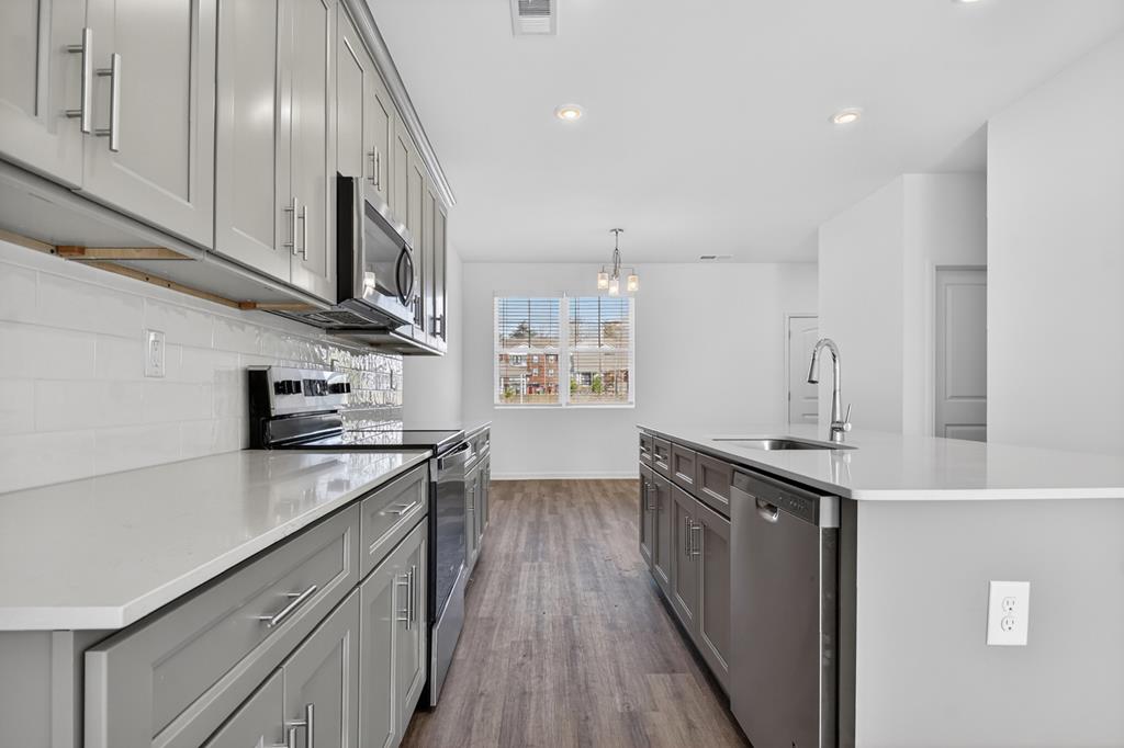 Unit 17 Grove Loop, Blue Ridge