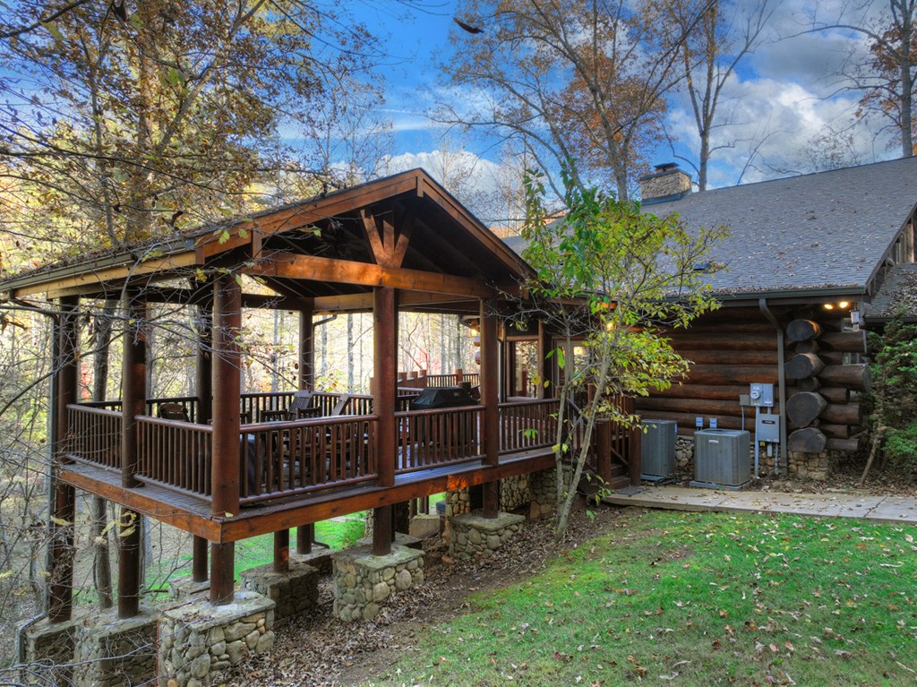 505 River Ridge Road