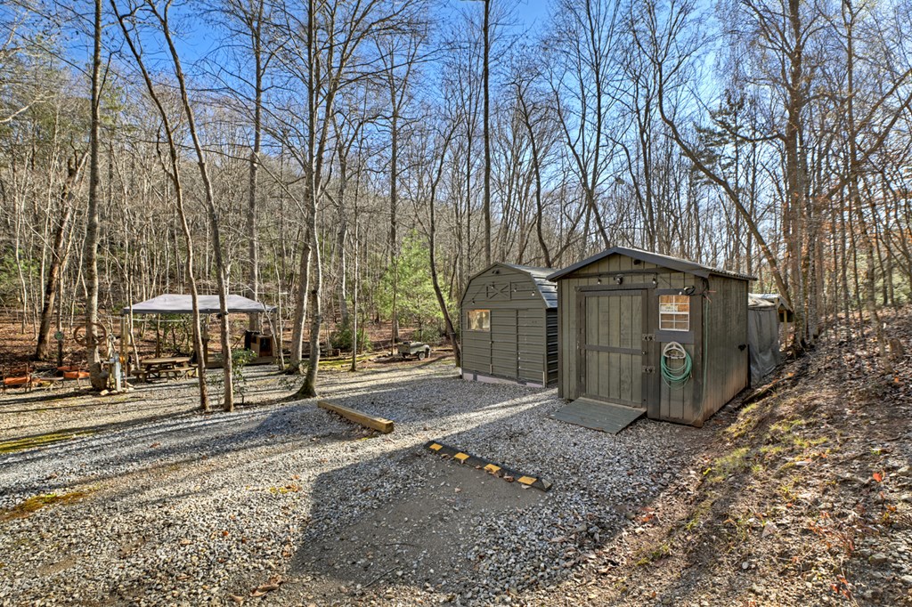 870 Mitchell Branch Road