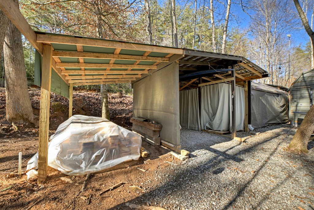 870 Mitchell Branch Road