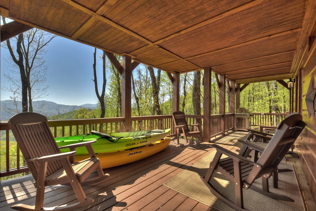 783 Moreland Drive N