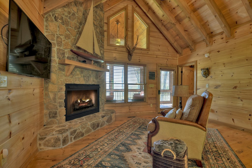 783 Moreland Drive N