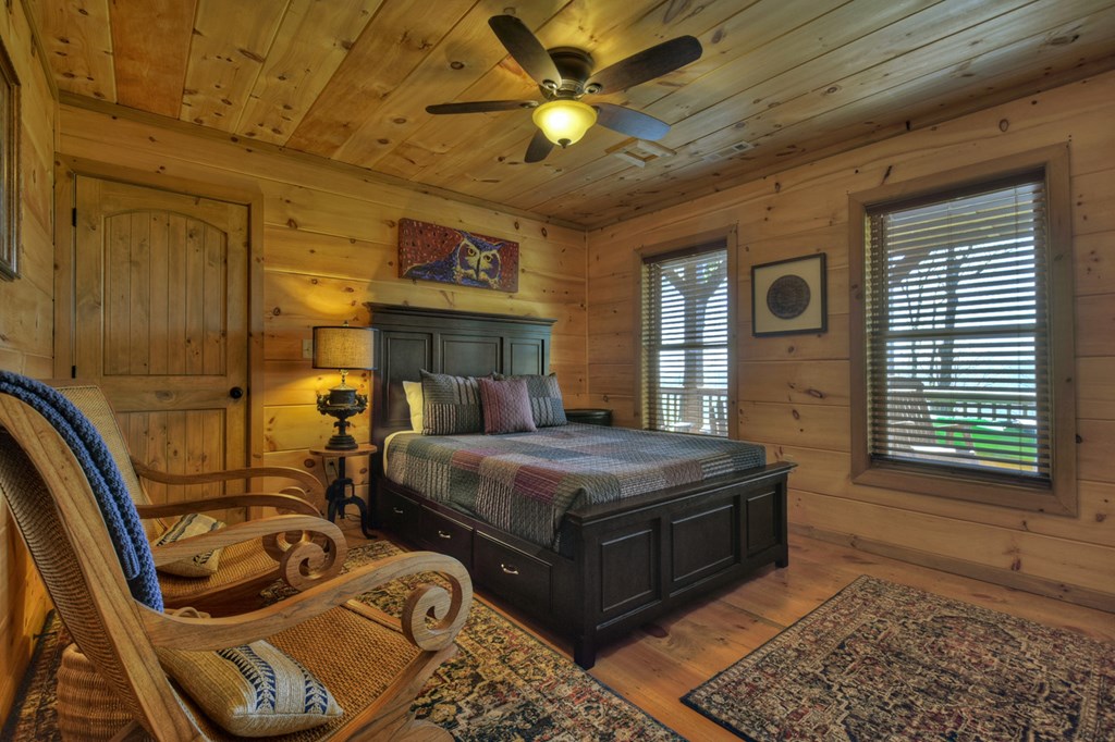 783 Moreland Drive N