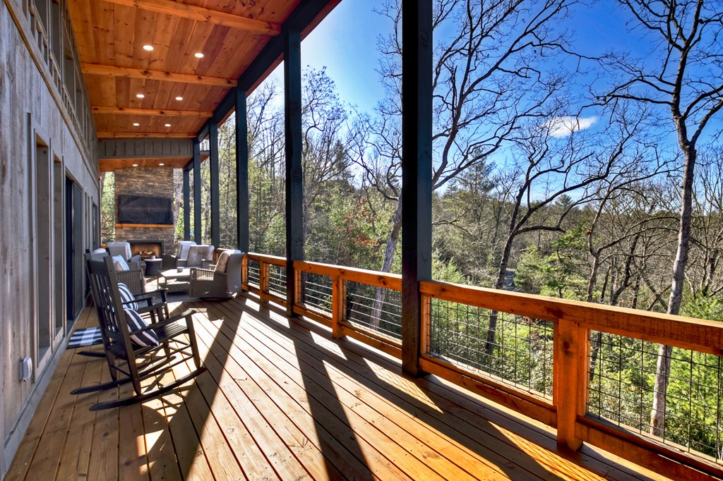 238 Hooch Holler Lane