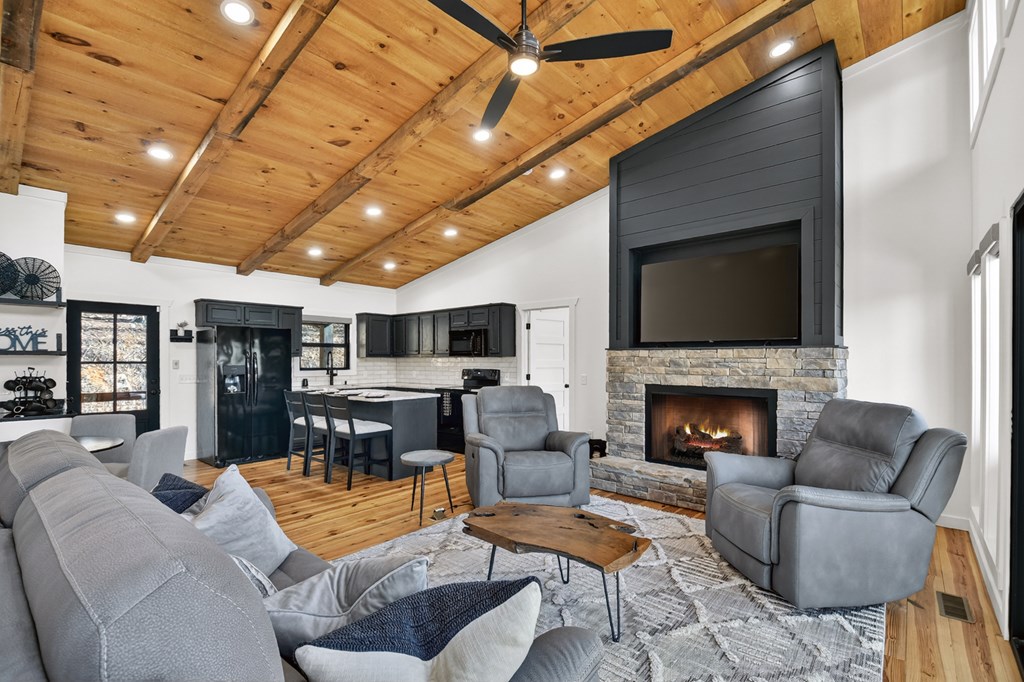 238 Hooch Holler Lane