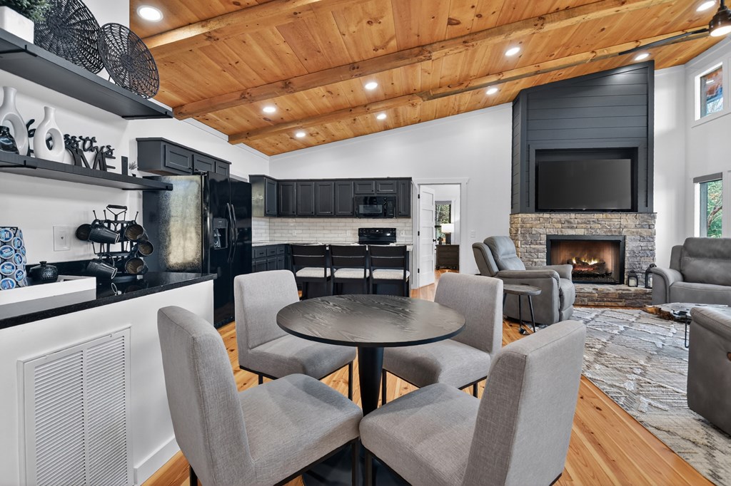 238 Hooch Holler Lane