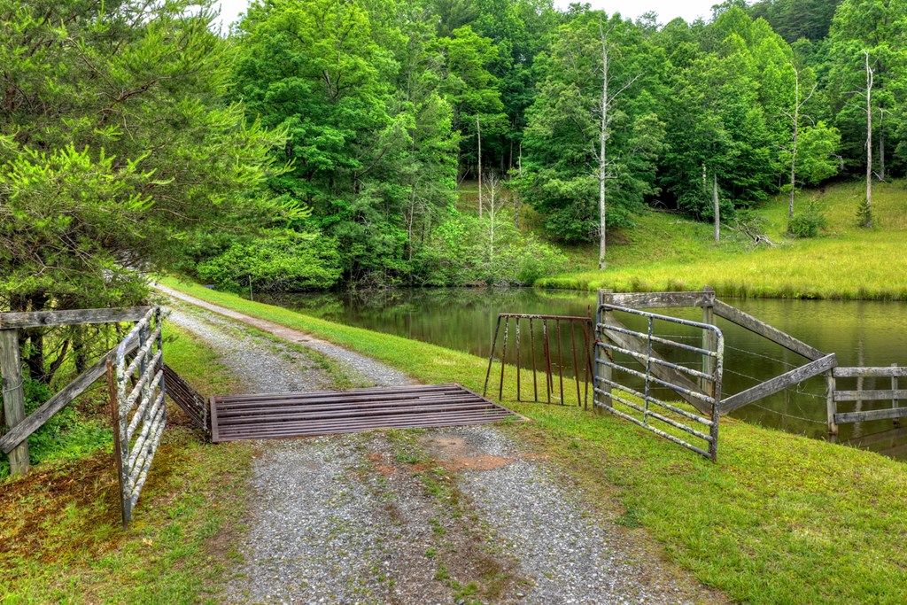 20.11 Ac Mountain View Road