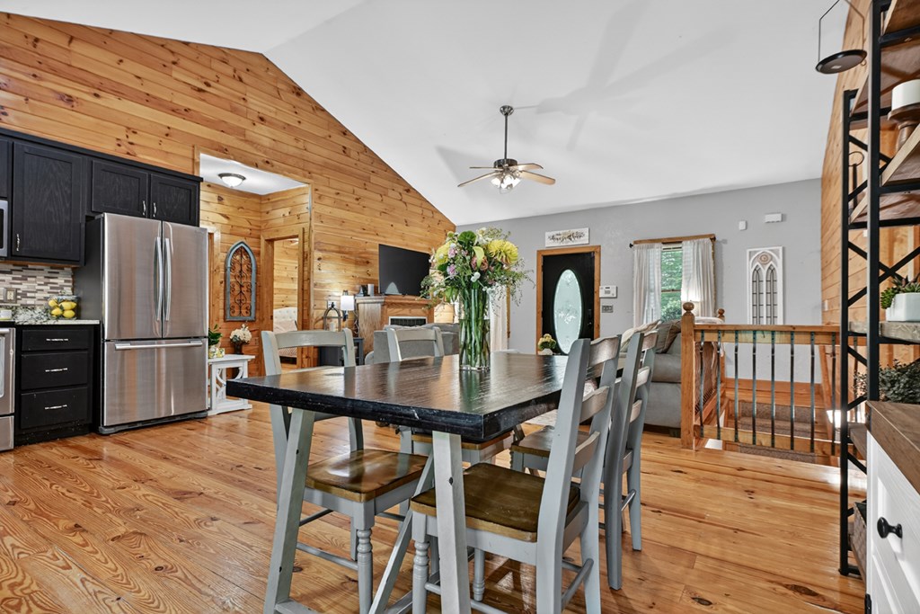 161 Foxhound Court