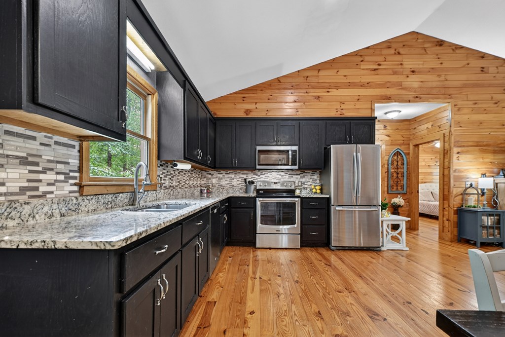 161 Foxhound Court
