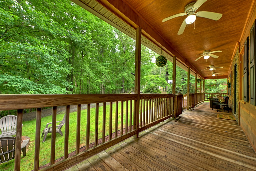161 Foxhound Court