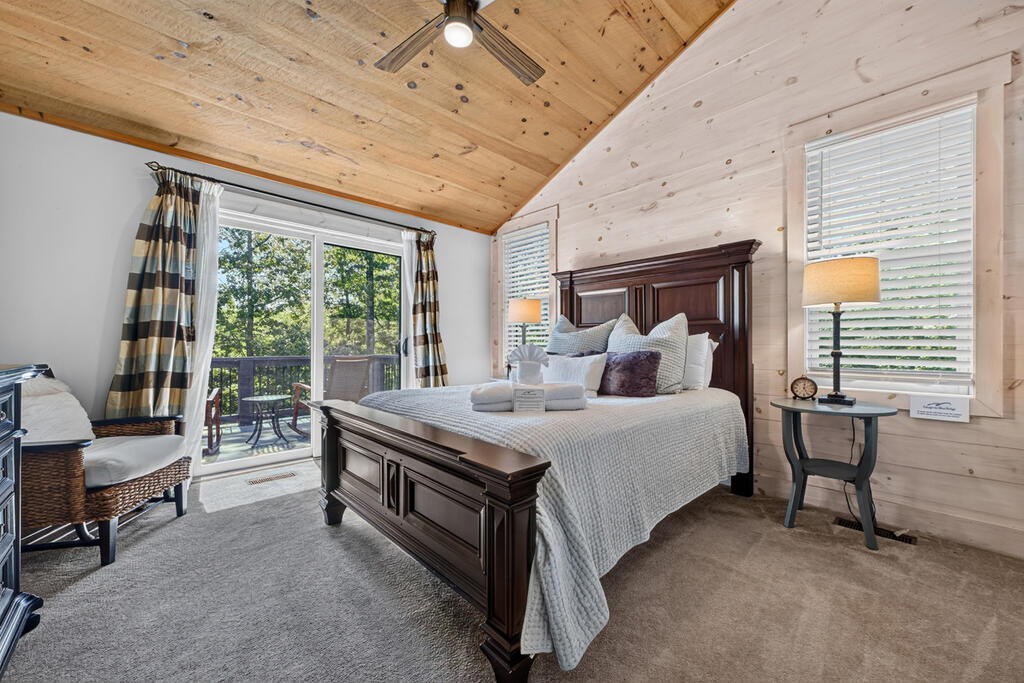 199 Hiawatha Trail N