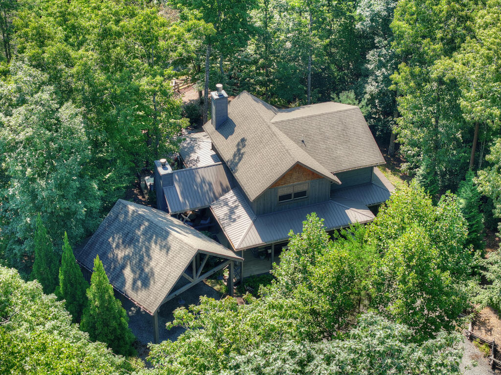 199 Hiawatha Trail N