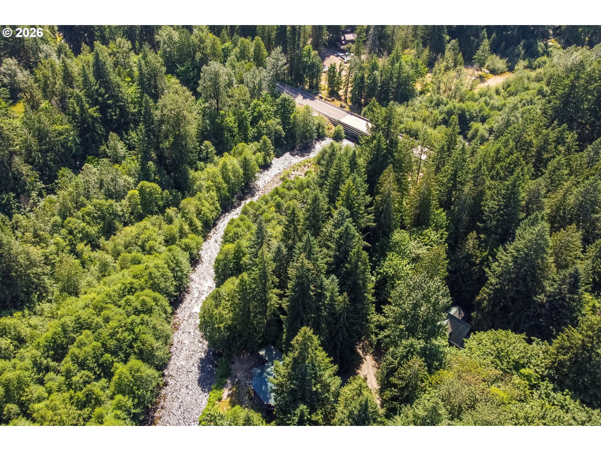 E Zig Zag River RD