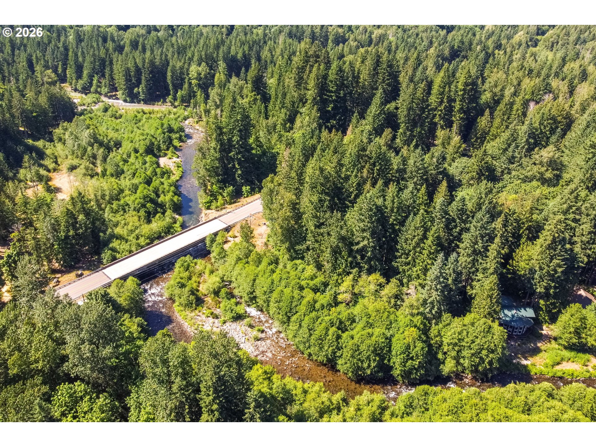 E Zig Zag River RD