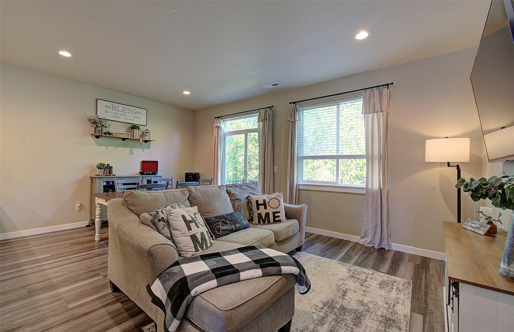 7321 S 13th Street Dr