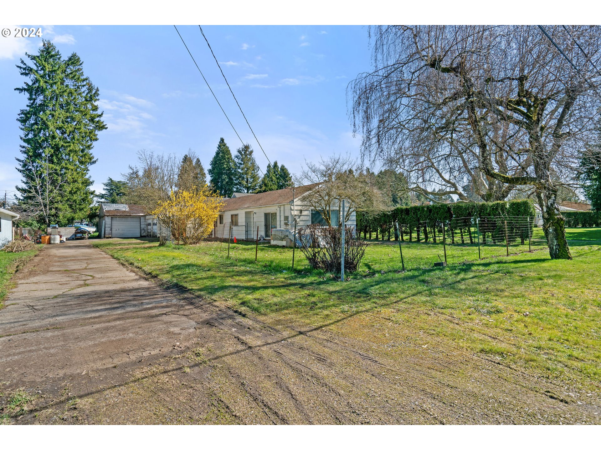 1918 EVERGREEN AVE NE