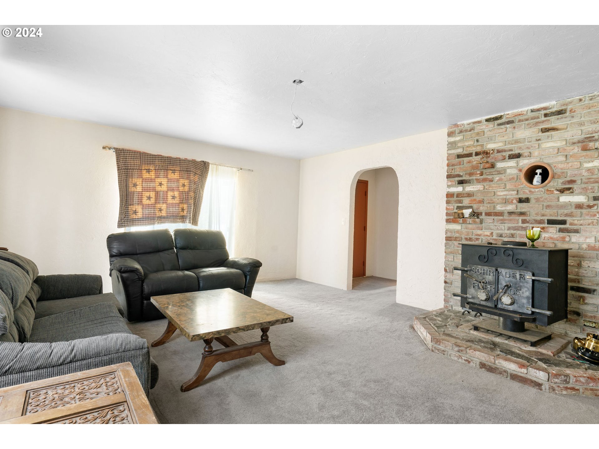 1918 EVERGREEN AVE NE