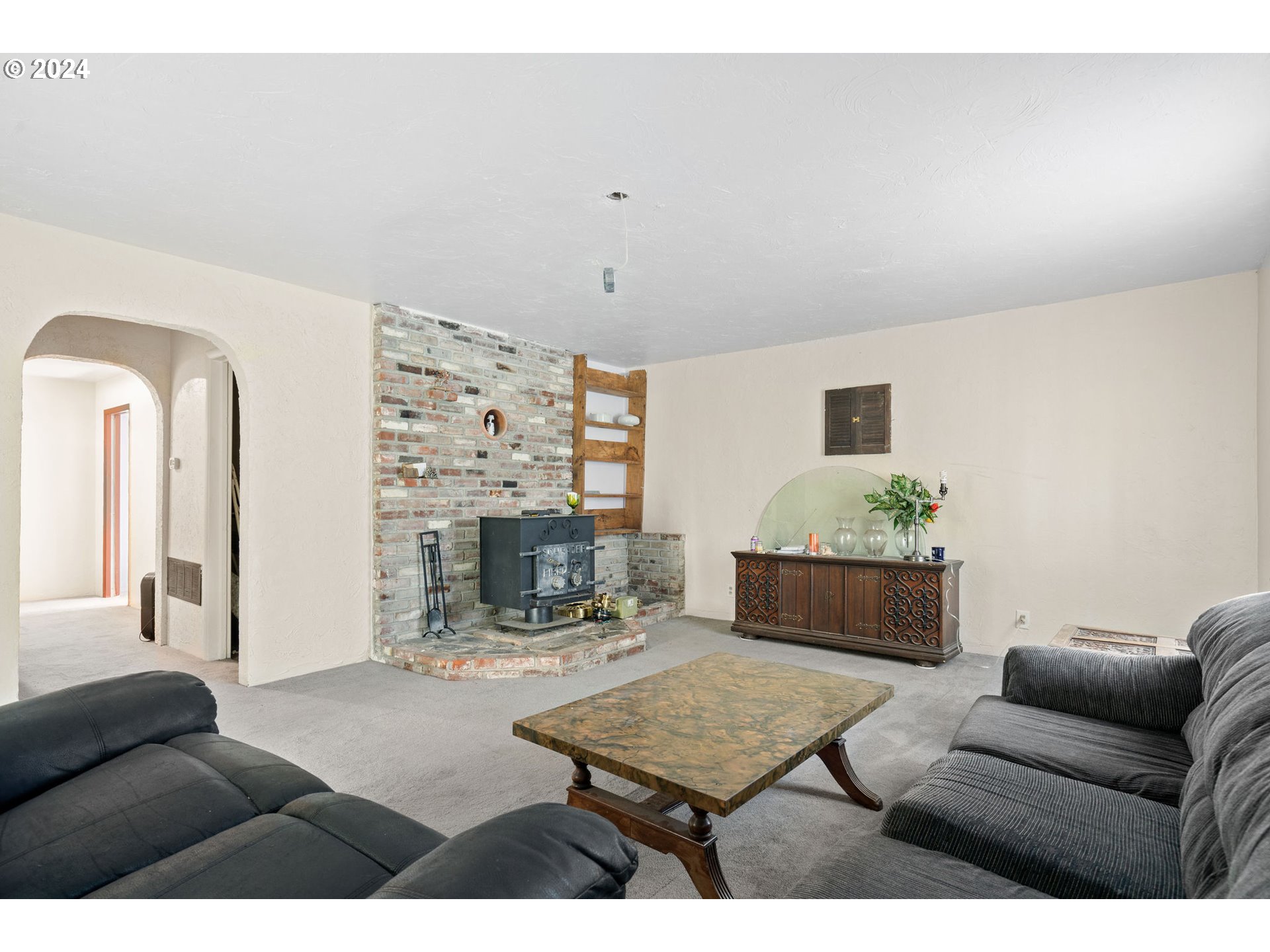 1918 EVERGREEN AVE NE