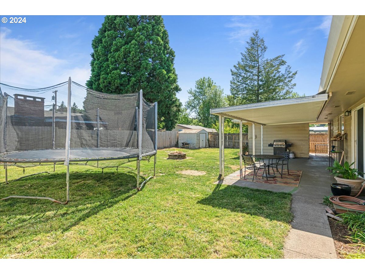 1130 SW WANETAH WAY, McMinnville