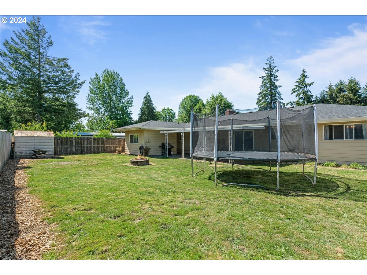 1130 SW WANETAH WAY, McMinnville