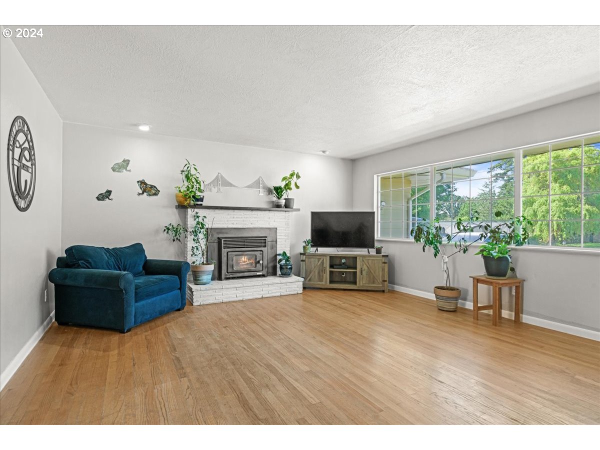 1130 SW WANETAH WAY, McMinnville