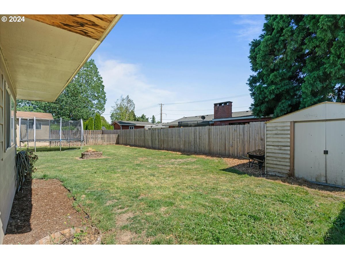 1130 SW WANETAH WAY, McMinnville