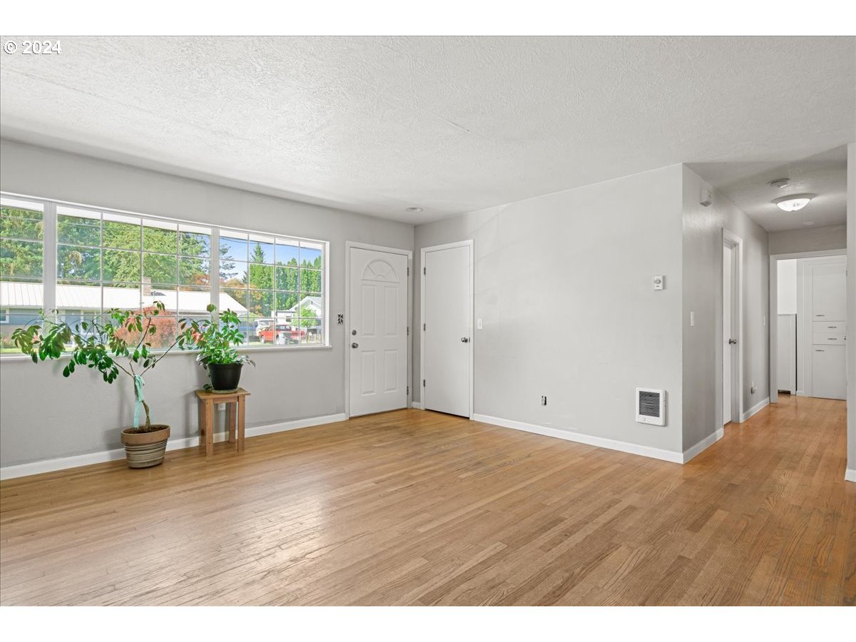 1130 SW WANETAH WAY, McMinnville